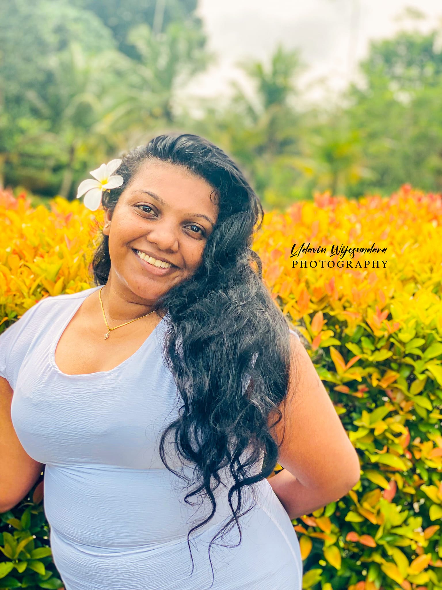 Senumi Nanayakkara's Model Shoot - Additional View